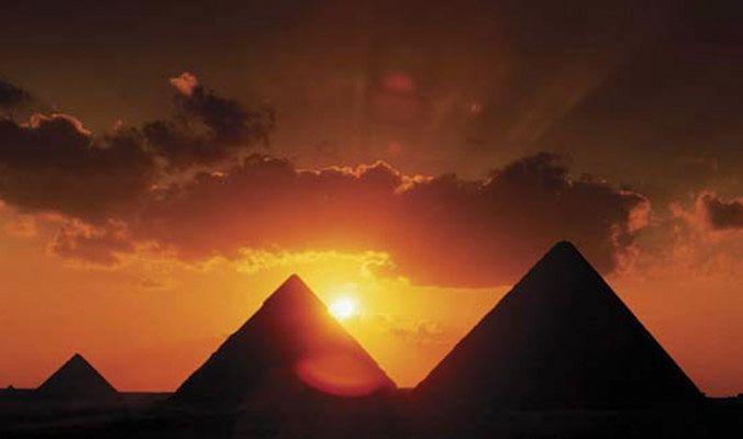 Pyramids_Sunset.jpg