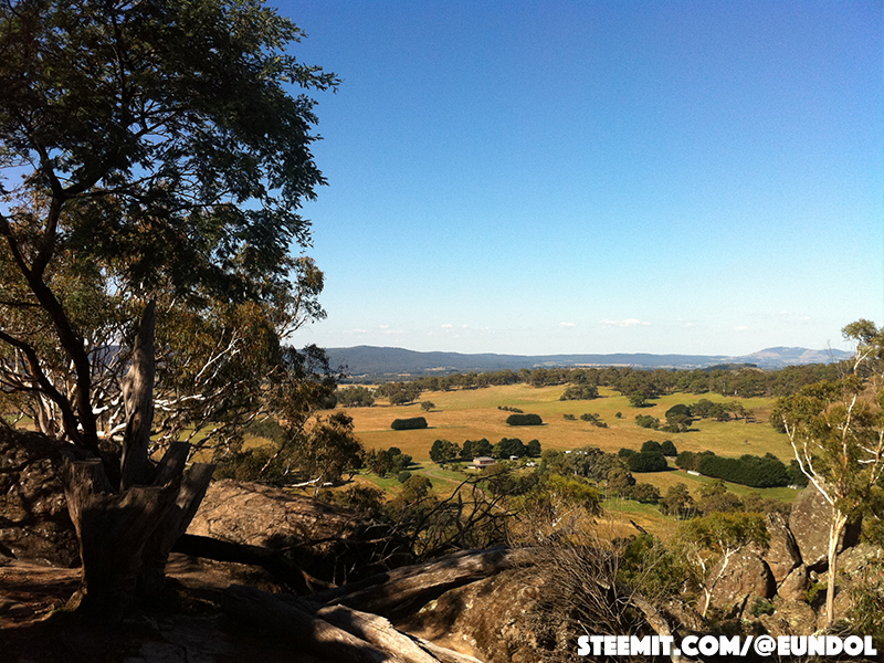 hanging_rock4.png