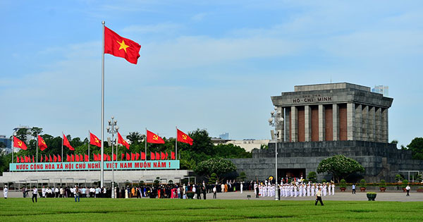 thoi-gian-mo-cua-lang-chu-tich-ho-chi-minh-600.jpg