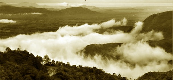 Bach-ma-park-hue-top-cloude.jpg