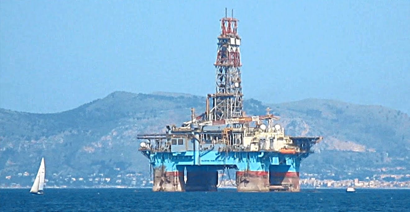 piattaforma-petrolifera.jpg