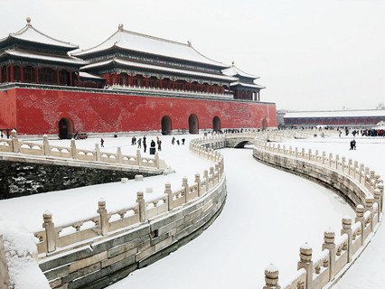 Forbidden-City-Snow.jpg