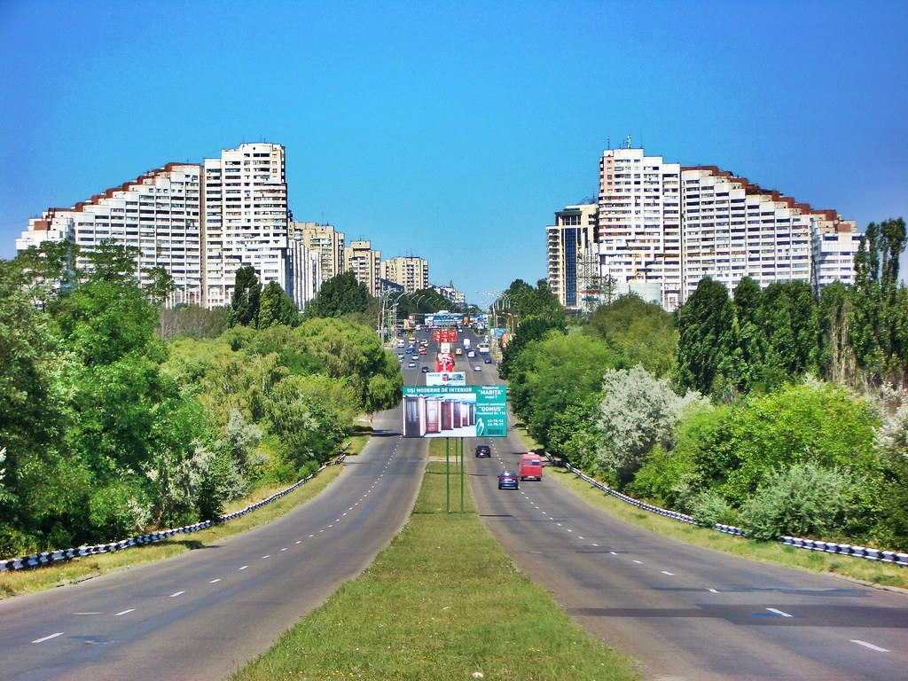 MOLDOVA-CHISINAU.jpg