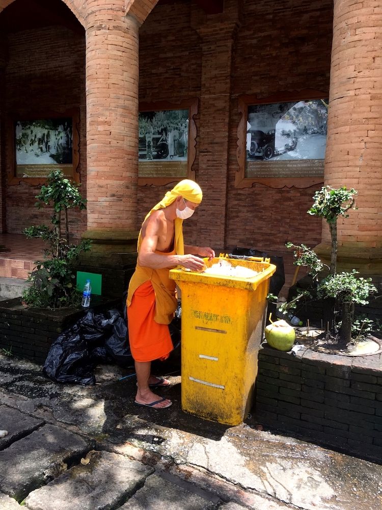 Wat Doi Suthep Chiang Mai Thailand 07.jpg