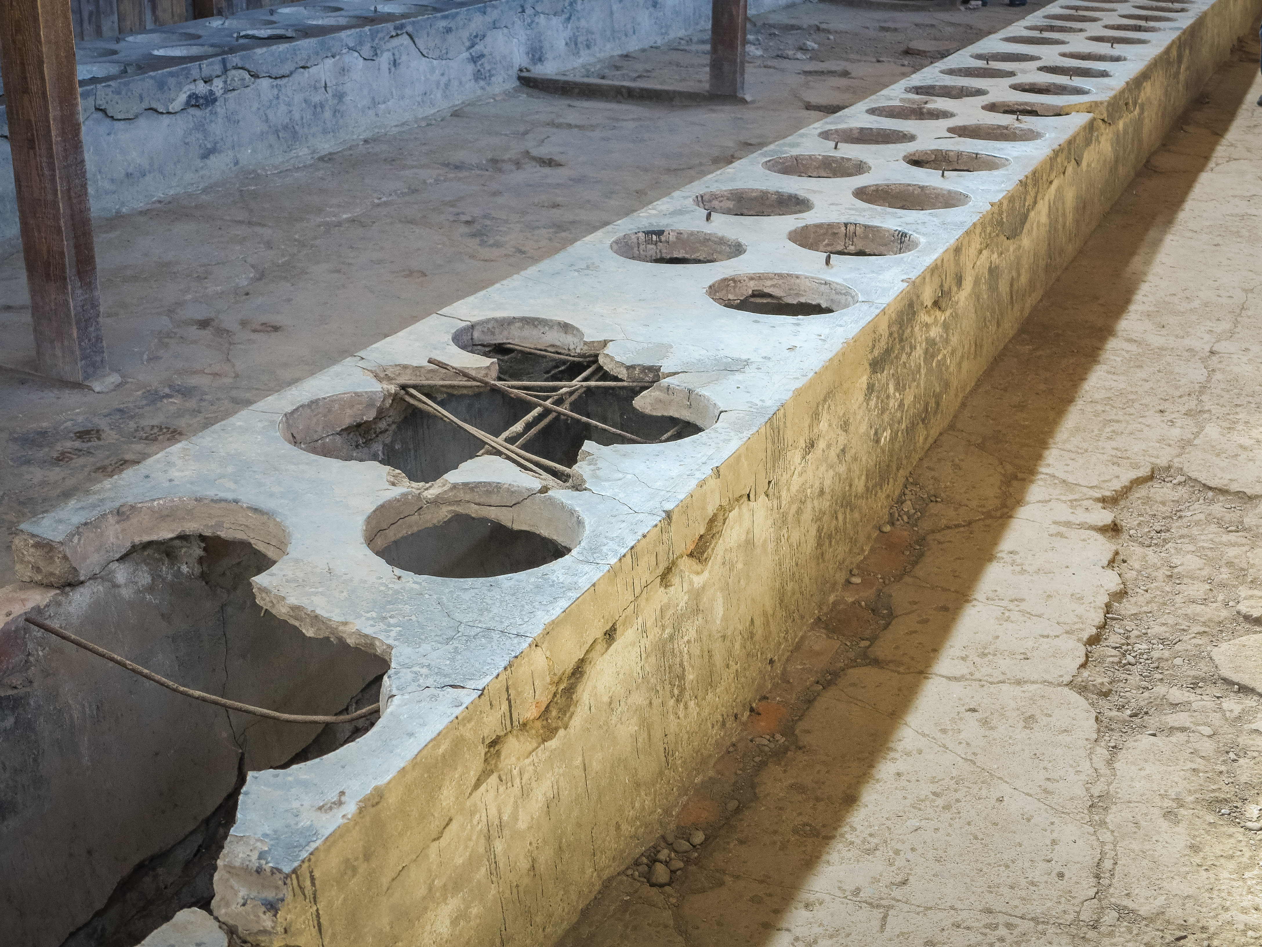 Auschwitz-Birkenau-Toilet.jpg