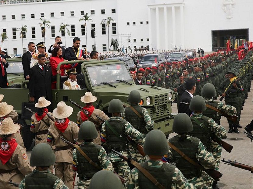 maduro-desfile.jpg