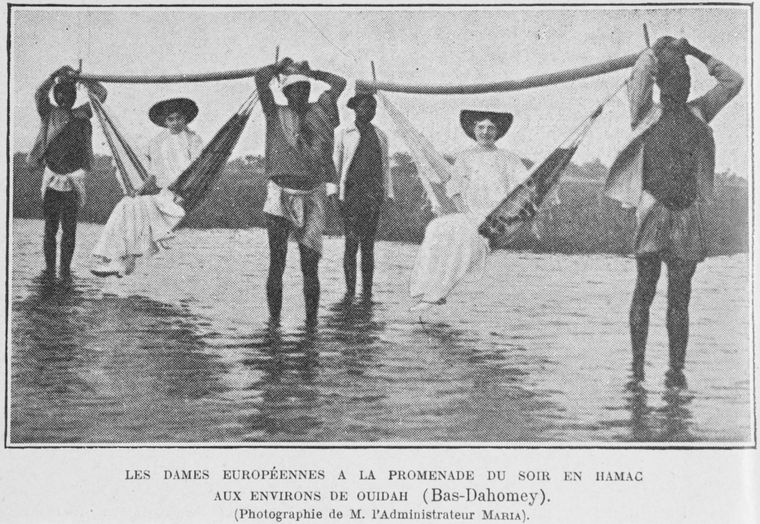 Dames_européennes-Ouidah.jpg