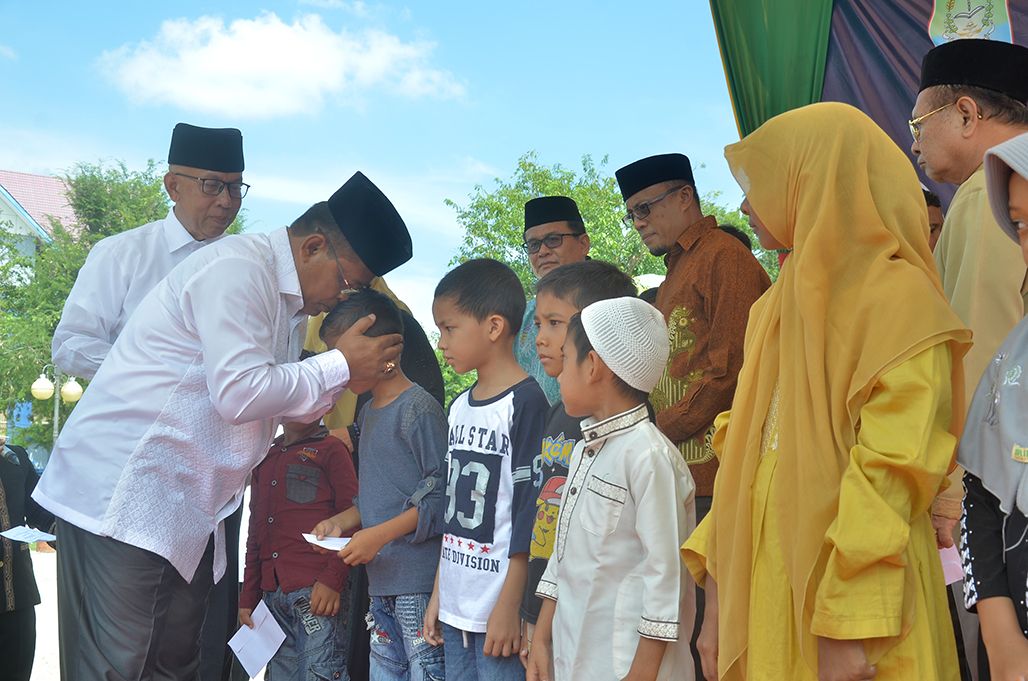 Santunan-Anak-Yatim-1.jpg