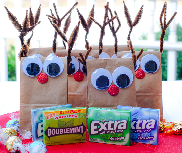 Step by step instructions to Make a Reindeer Santa Bag 8.jpg