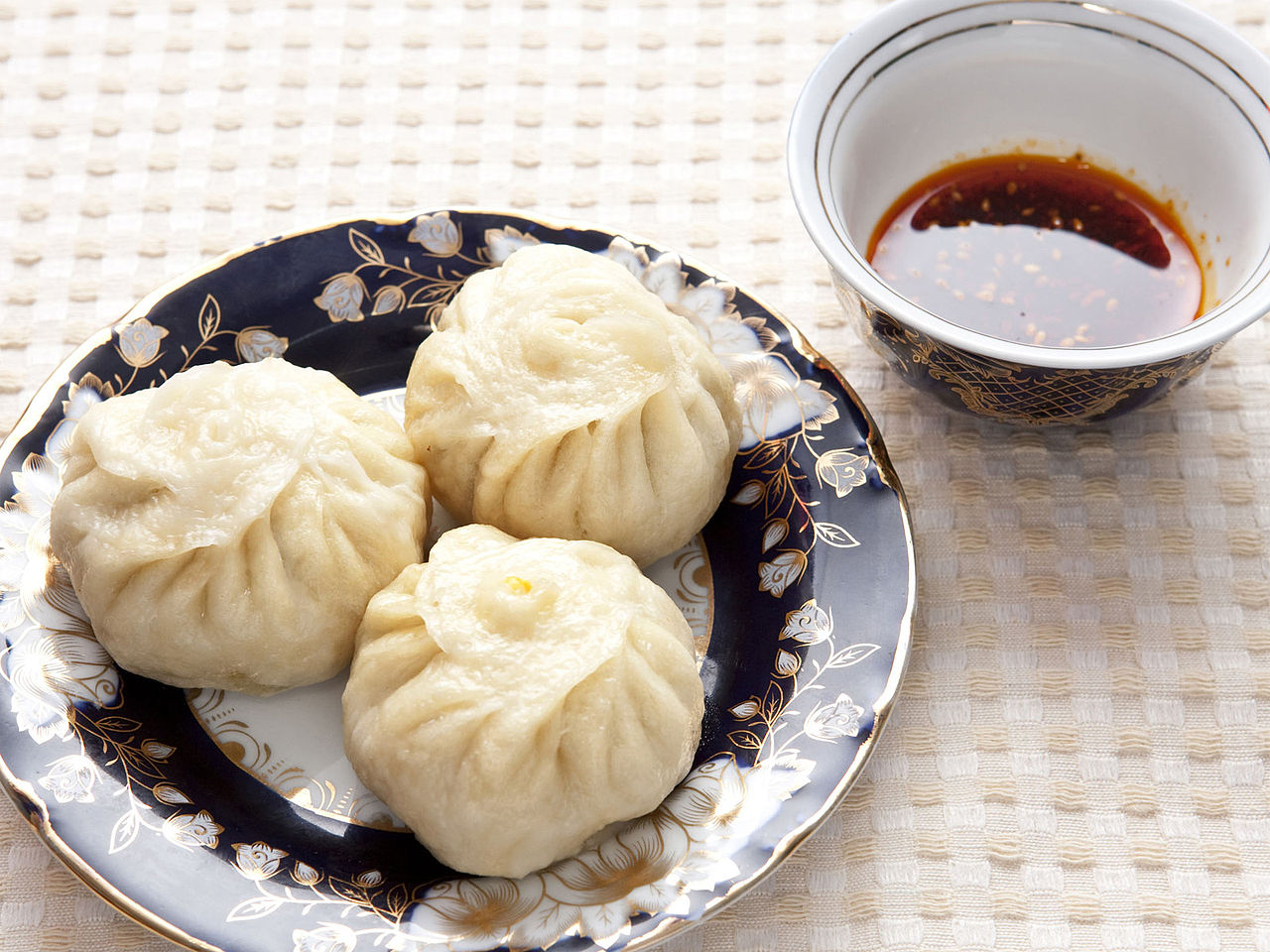1280px-Uyghur_manta.jpg