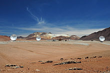 220px-3-ALMA-antennas-interferometry.jpg