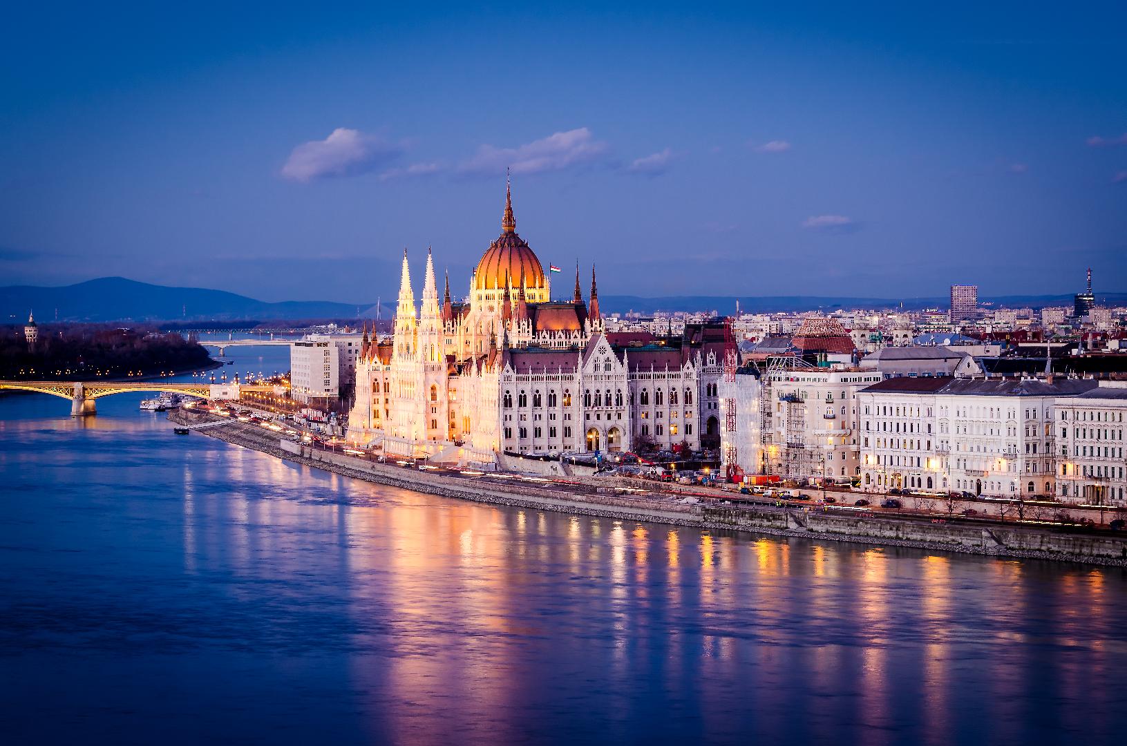 budapest-1.jpg