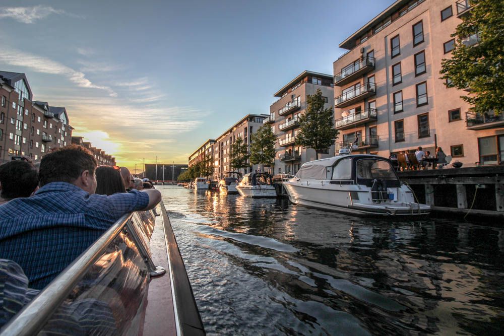 Sonnenuntergang-Canal-Tour.jpg