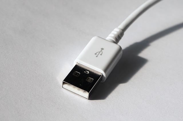 usb-1266831_640.jpg