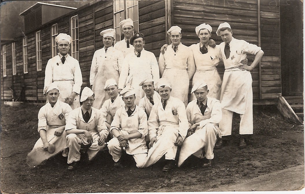DAD ROBERT K B WYSE IN R.A.F.JPG