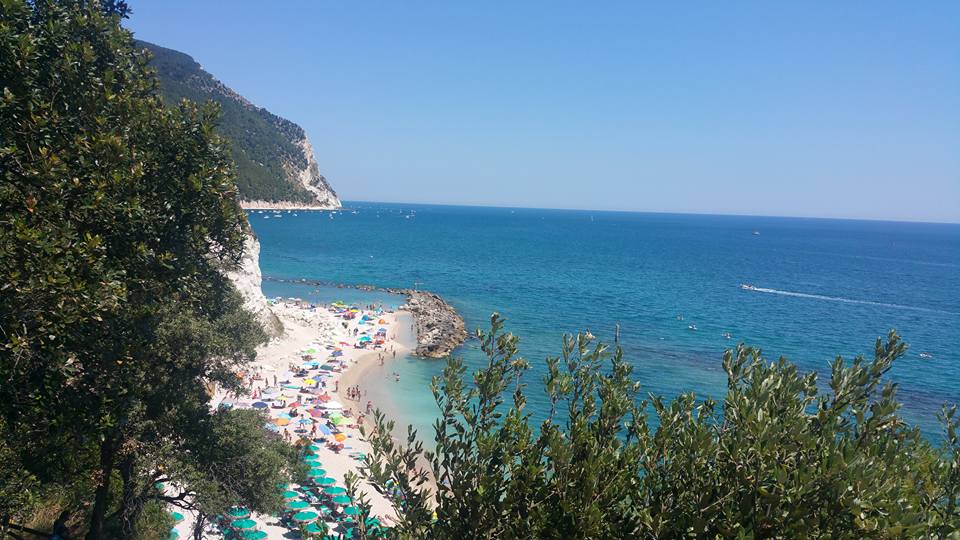 Spiaggia Urbani Sirolo Steemit