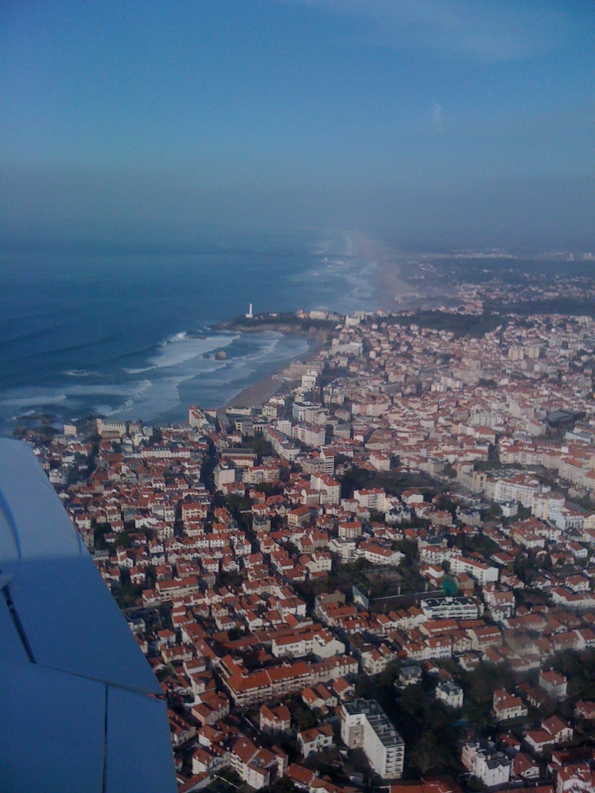 Flight_Biarritz_V2.jpg