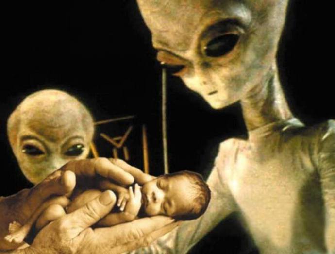 extraterrestres-creando-humanos.jpg