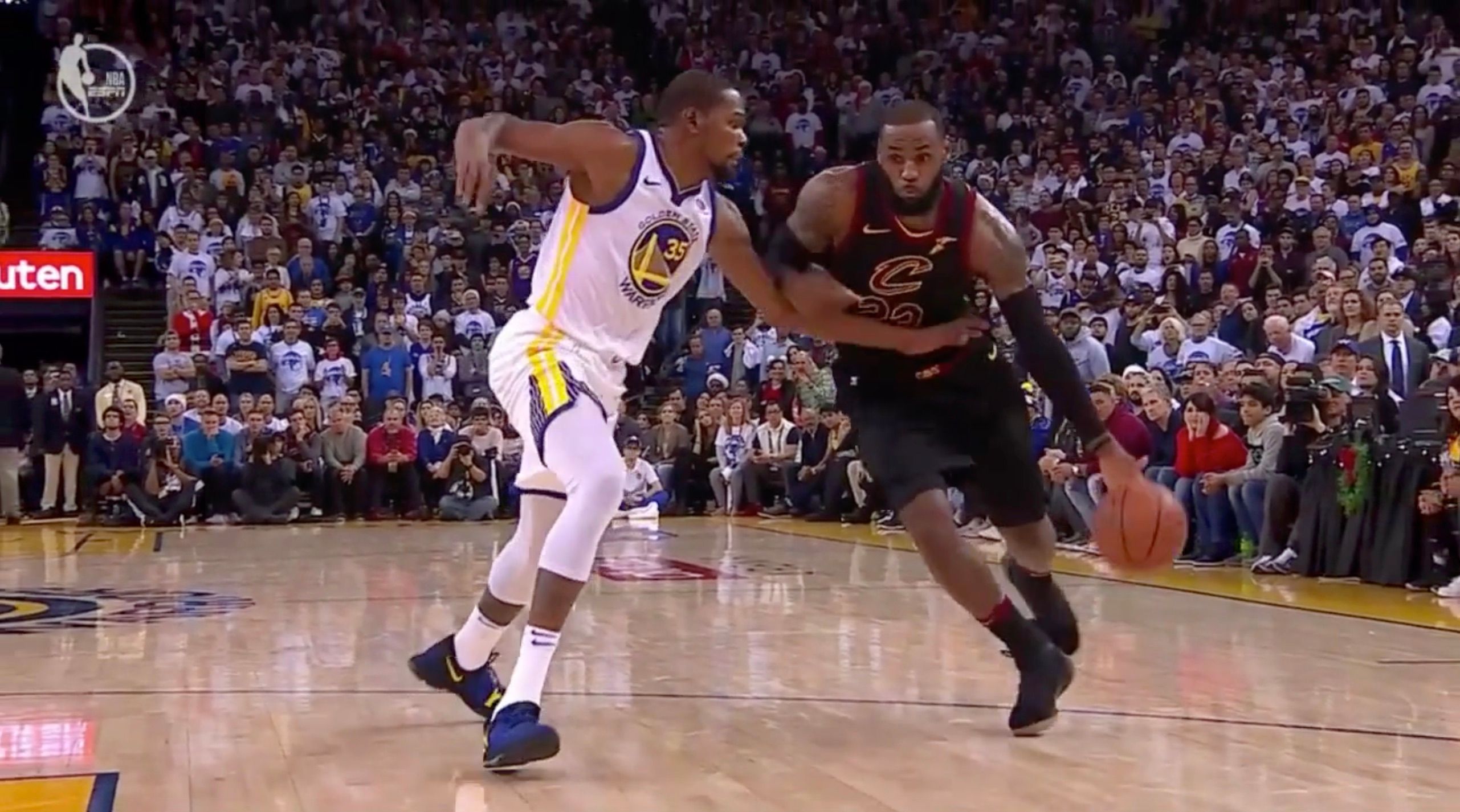 durant-fouls-LeBron-1.jpg