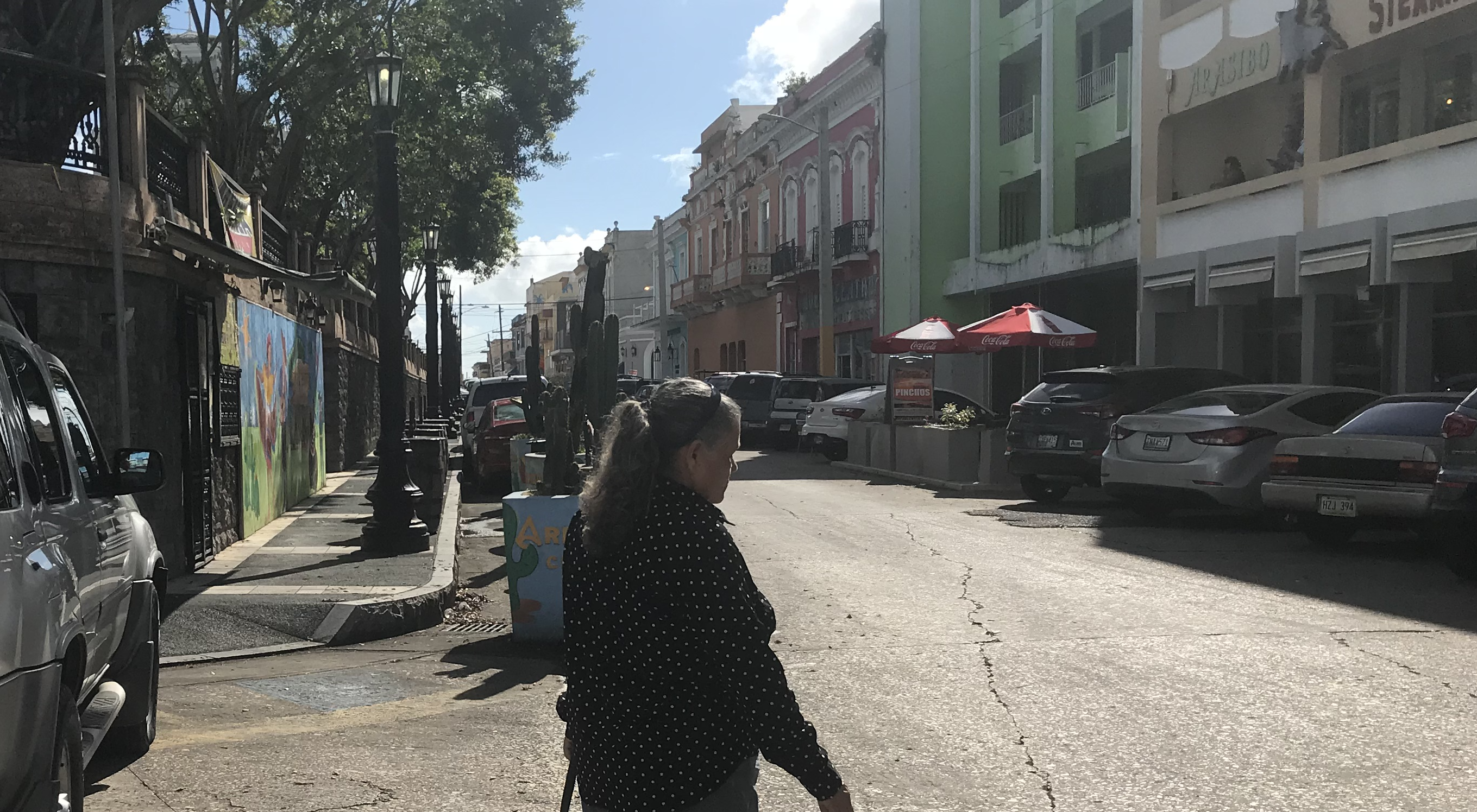 Arecibo Streets - Old Woman.png