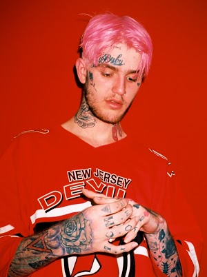 Lil_Peep_in_2016_by_Miller_Rodríguez_(portrait_crop).jpg