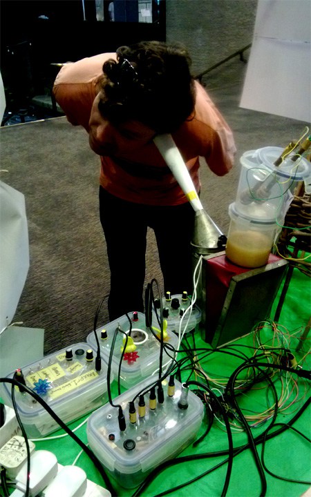 bioni samp hive synthesis installation barbican arts centre 2014.jpg