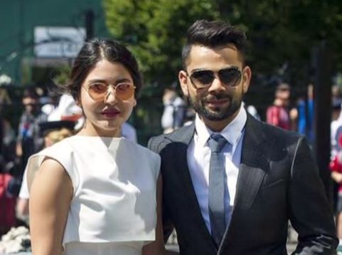 Virat_Kohli_and_Anushka_Sharma_Wimbledon.jpg