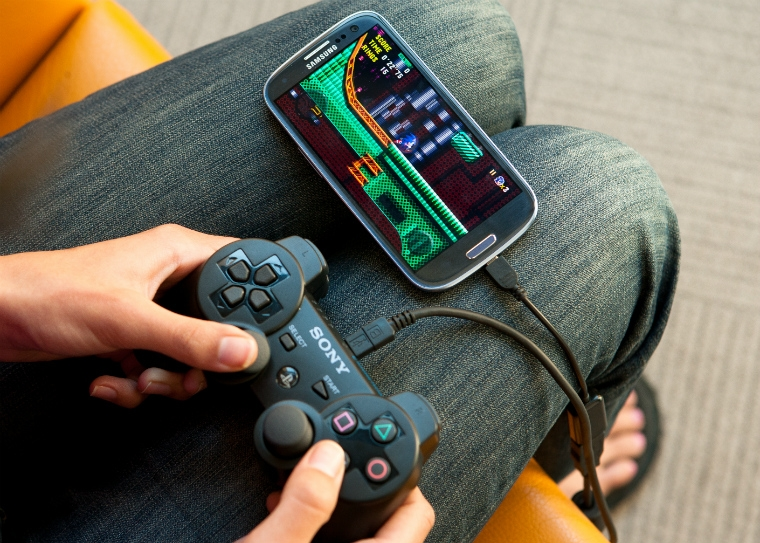 How to Play Games With Gamepad on Android Phone 