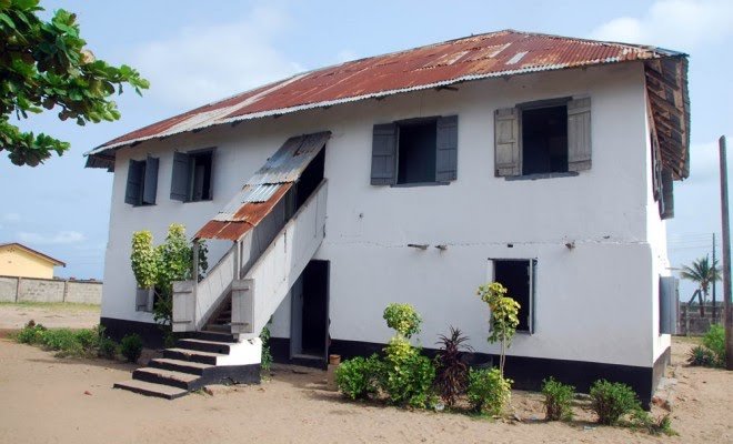 First-Storey-Building-in-Nigeria-660x400.jpg