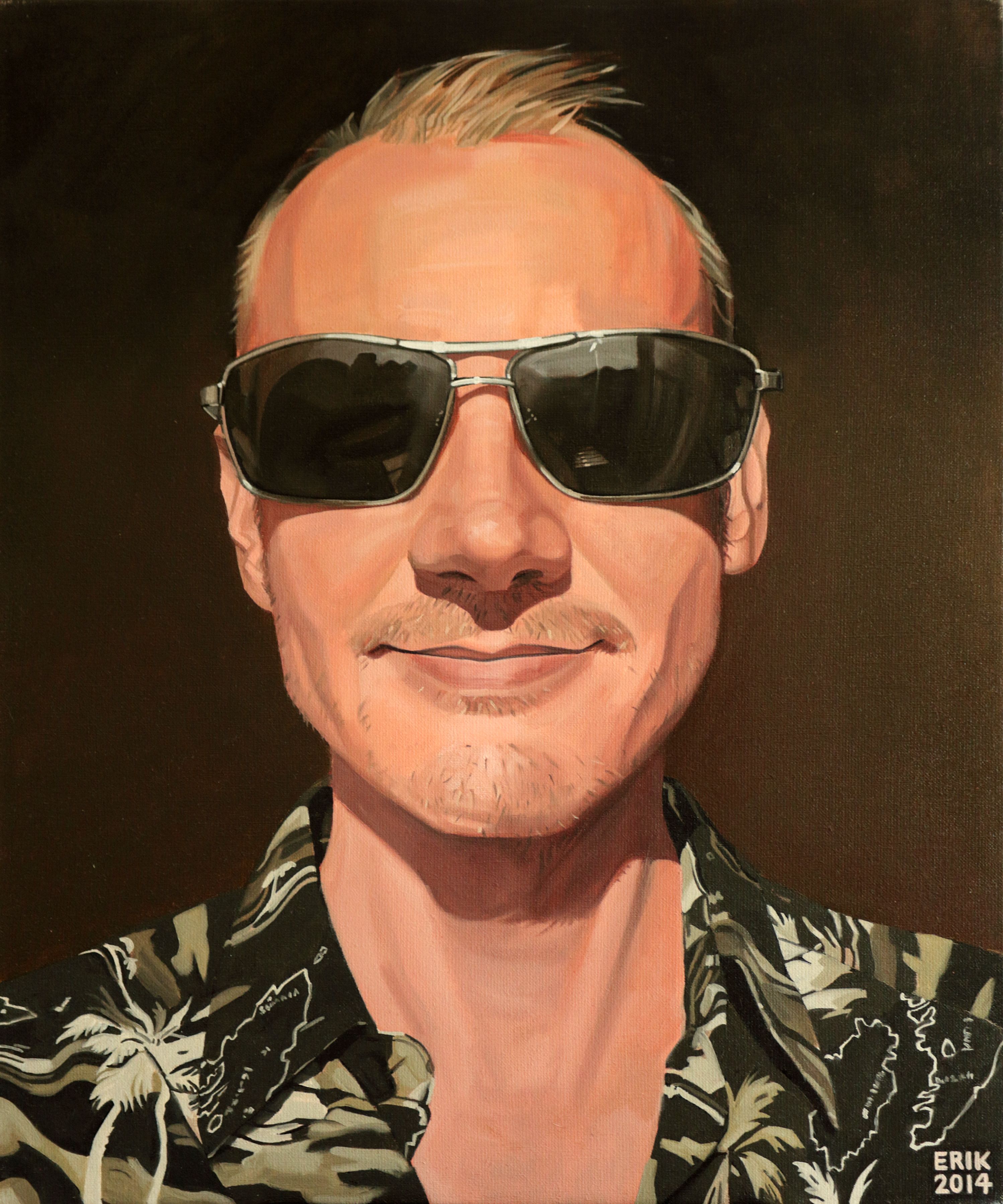 Selfie with sunglasses and Hawaiishirt.jpg