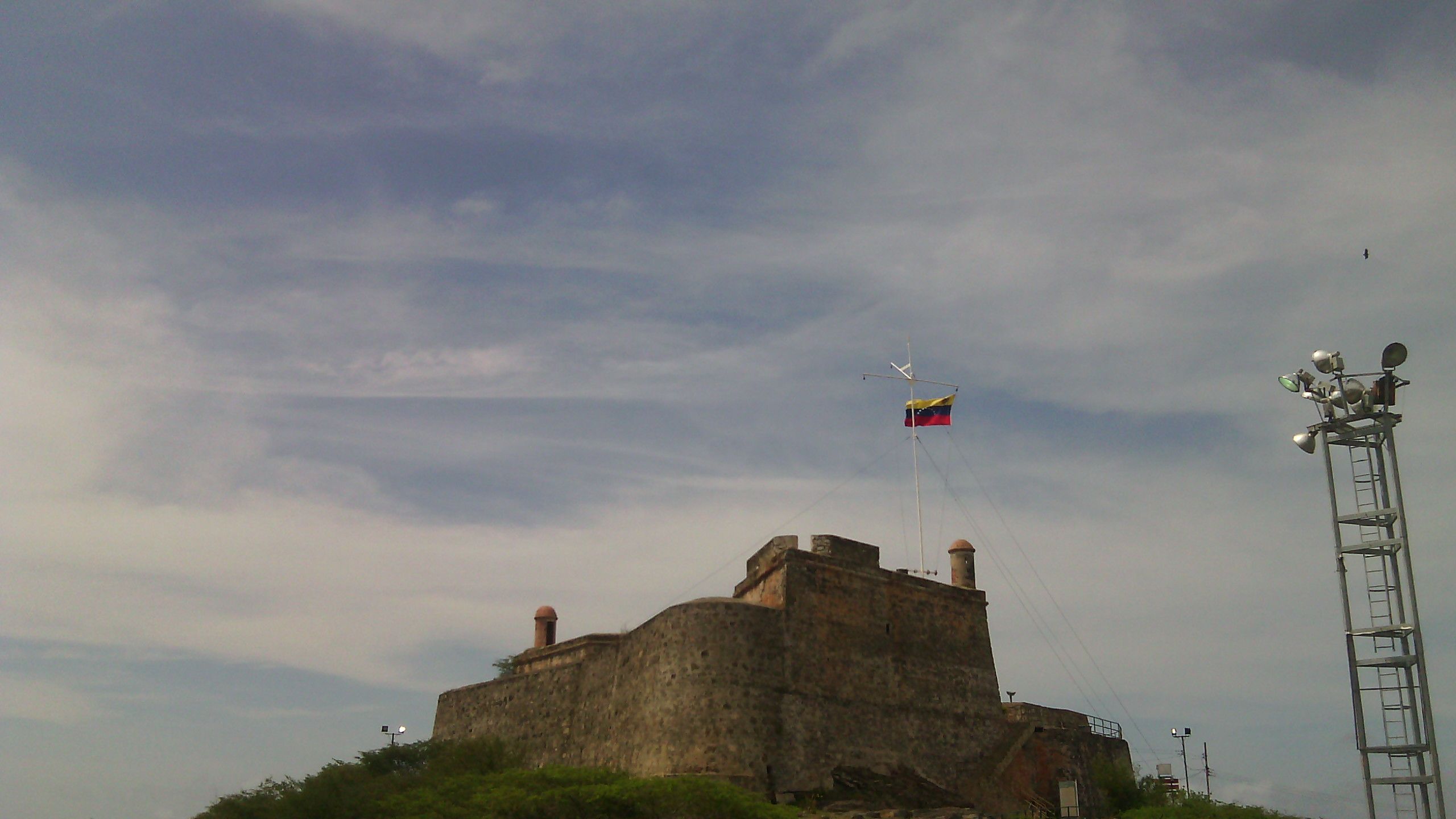 Visitando el Fortin Solano , Puerto Cabello Venezuela — Steemit