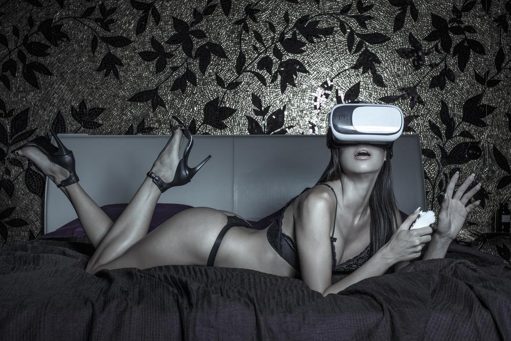 Kiiroo_Virtual_Reality_Porn_Sites_2048x.jpg