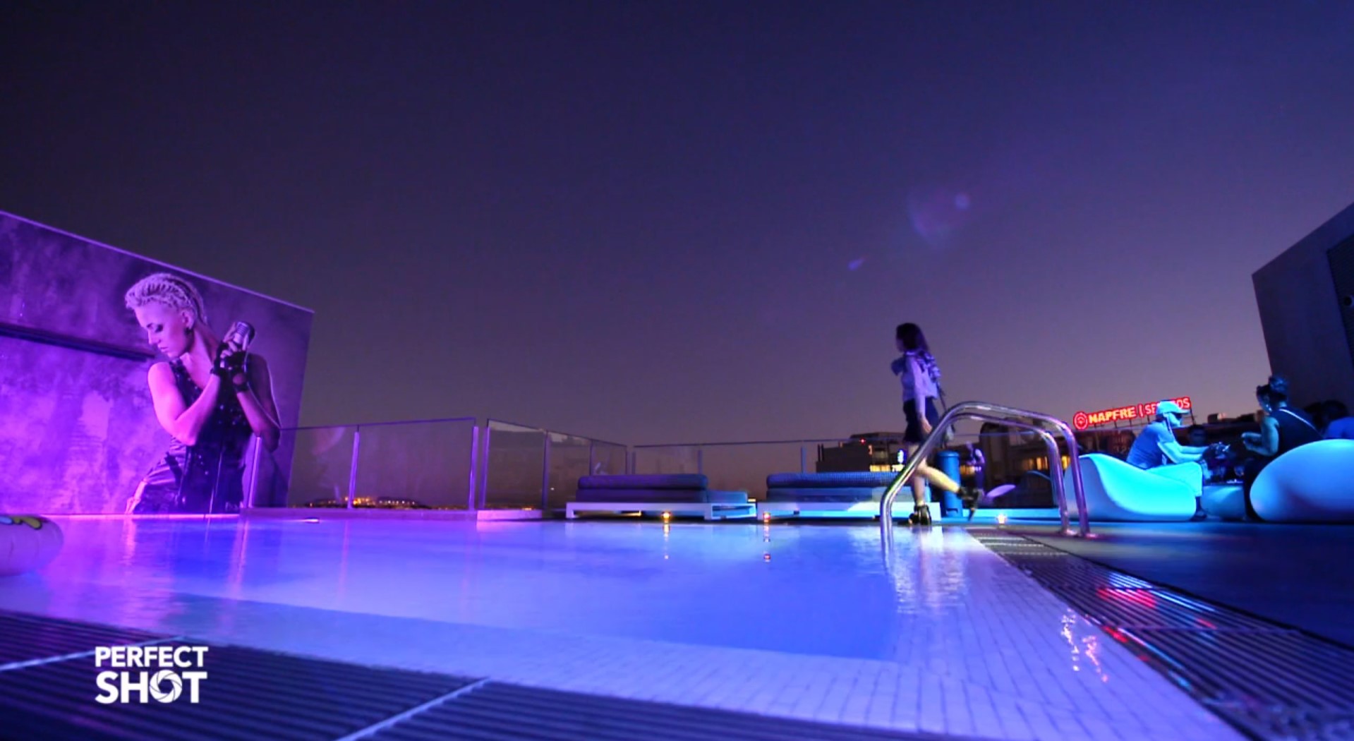 perfect-shot-hf-music-rooftop_01.jpg