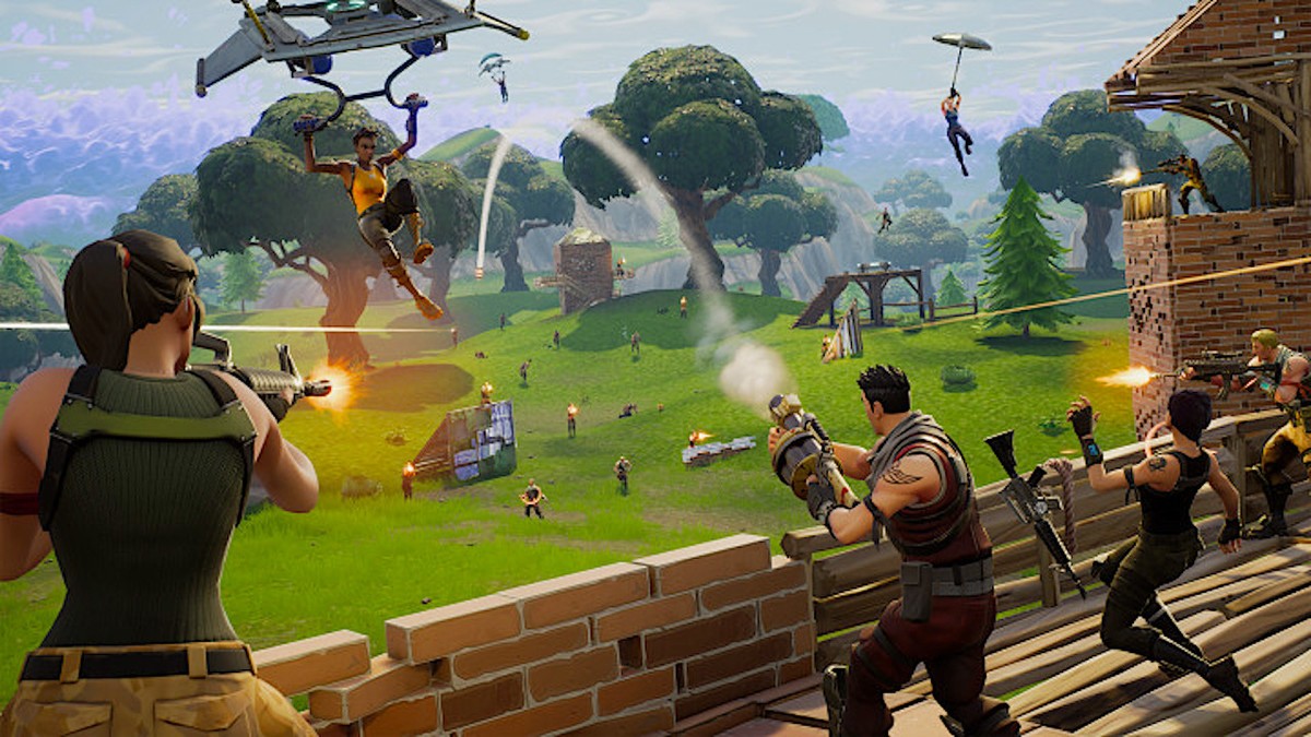 Building Fortifications In Fortnite Battle Royale Steemit - personally i am a big fan of pubg but i never really managed to play it well through my pc when the battle royale mode came to fortnite in september