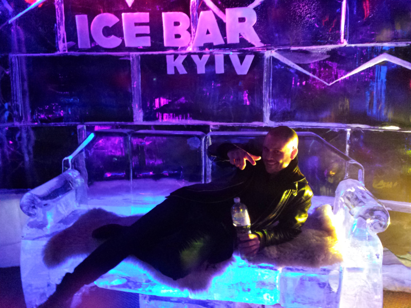 Kiev Ice Bar (4).png