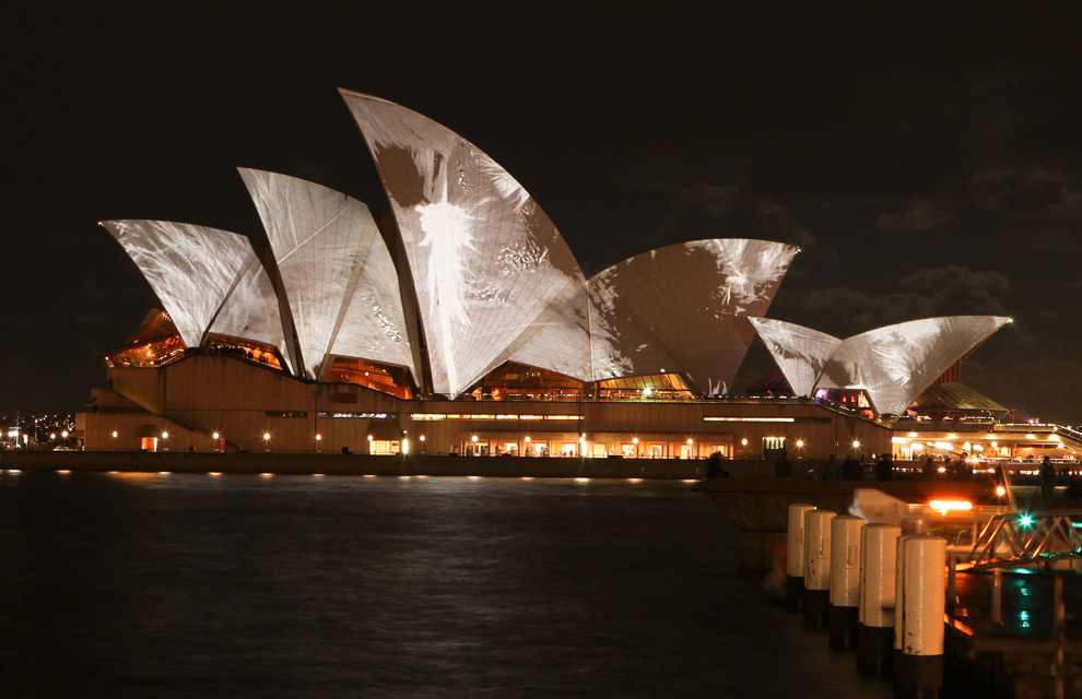 sidney-opera--a.jpg