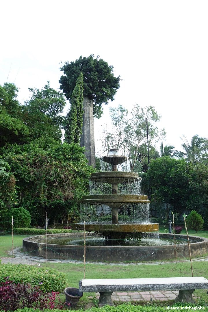 The ruins, Bacolod, Negros, Philippines 2.jpg