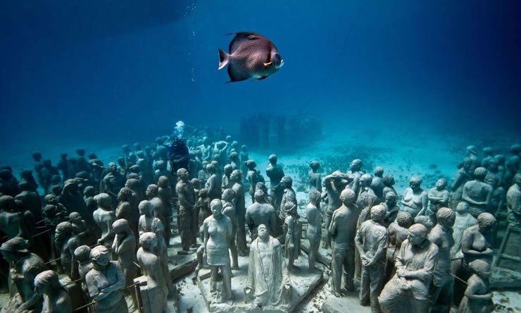 underwater-sculptures-artist-jason-decaires-taylor-artificial-reefs-13.jpg