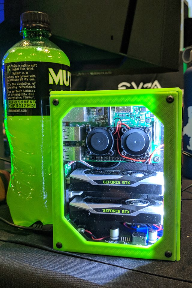 This ultra compact SLI build is powered by two GeForce GTX USB