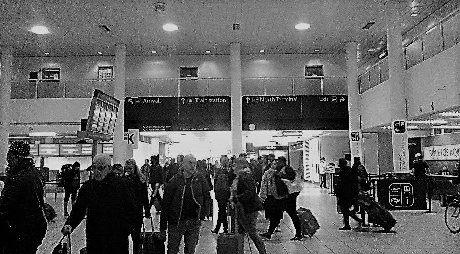 People's Photography, Bustling B&W Airport to SteemFest2, 1 Nov 2017.jpg