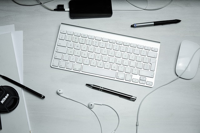 keyboard-933568_640.jpg