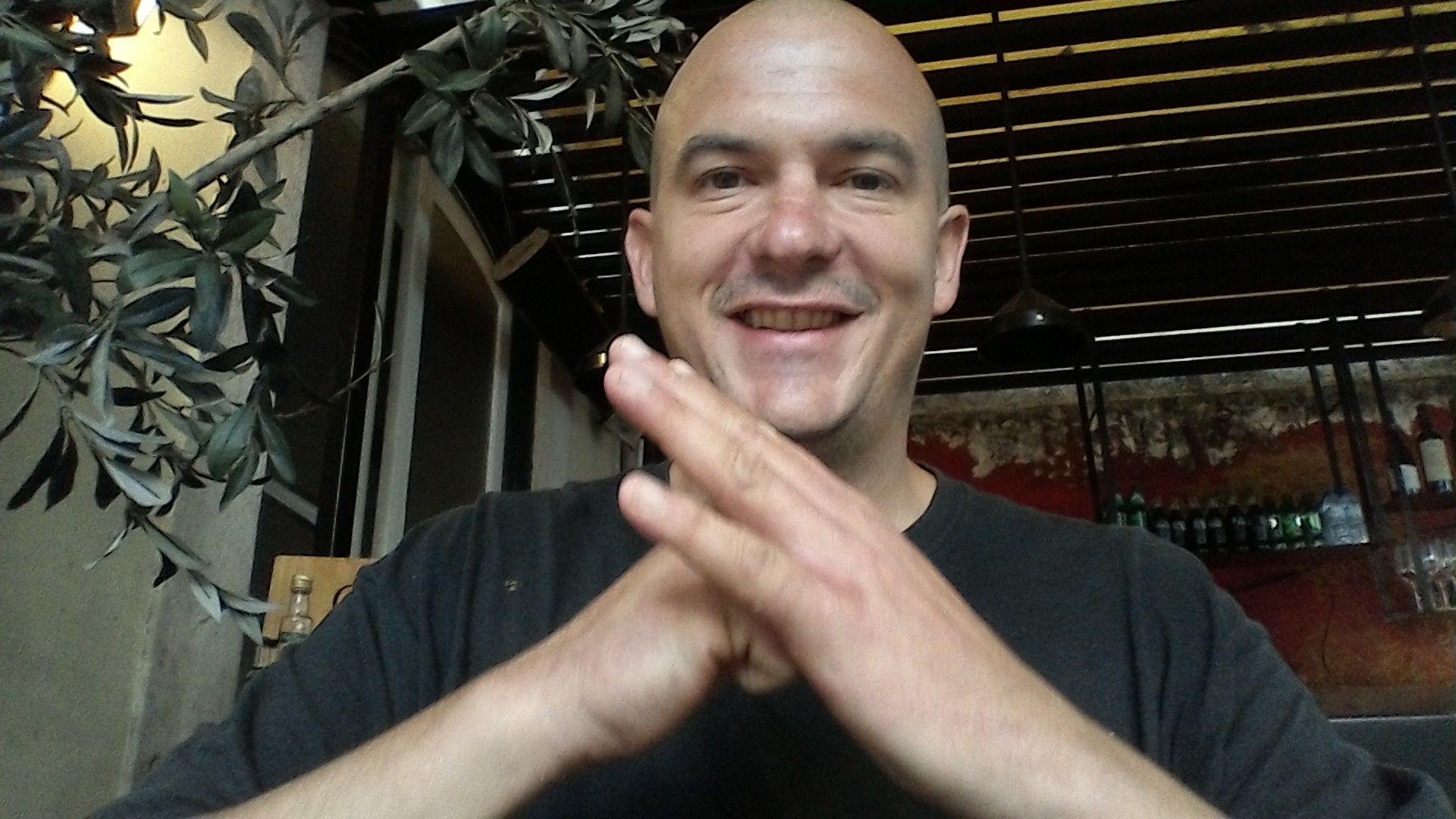 1508746905025644280313.jpg