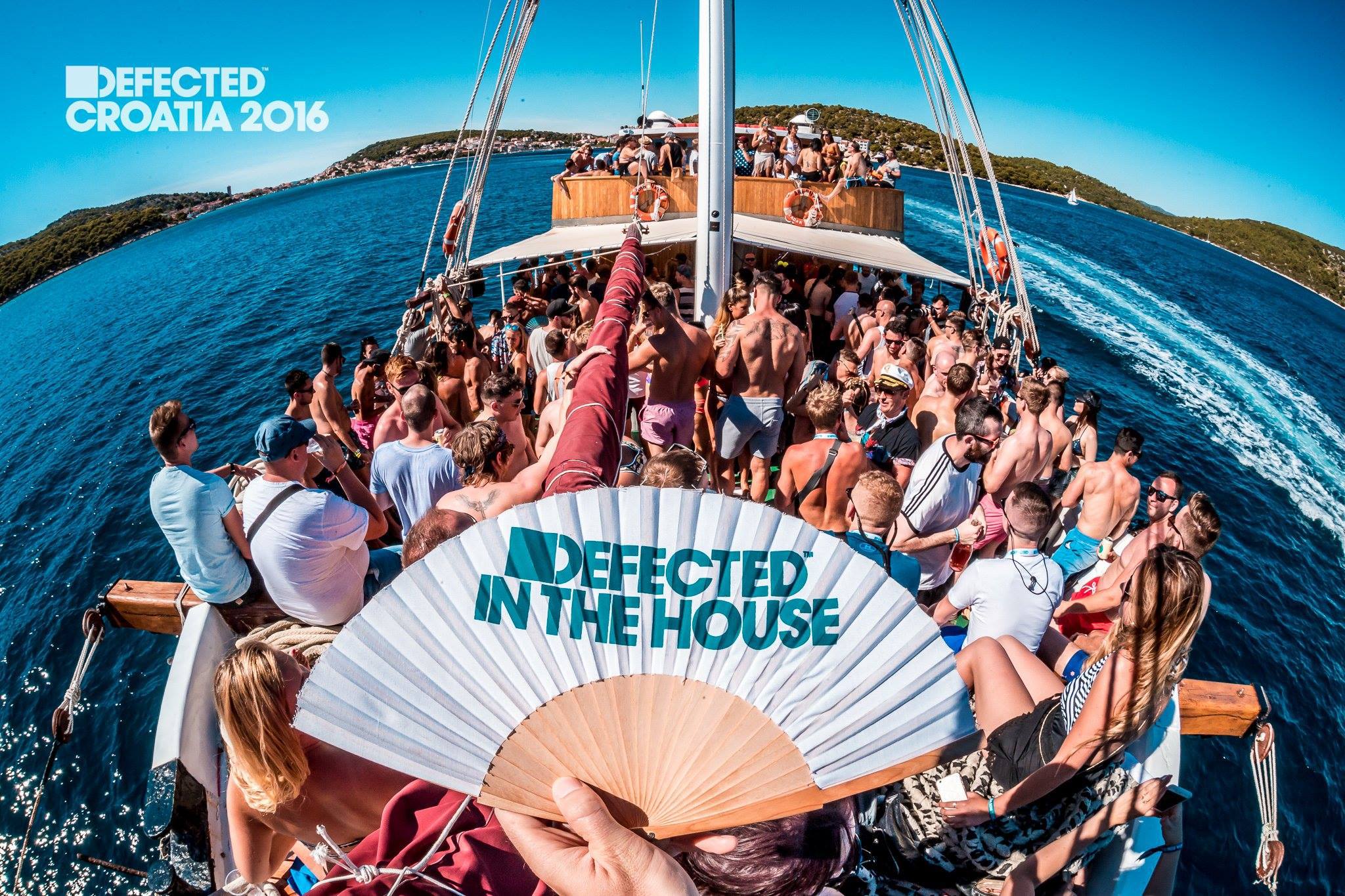 DEFECTED-Croatia-2016-Boat-Party-crowd.jpg