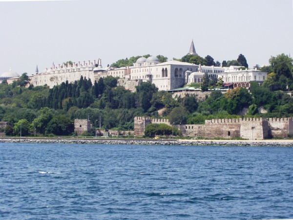 topkapi-sarayi-listelist-600x450.jpg