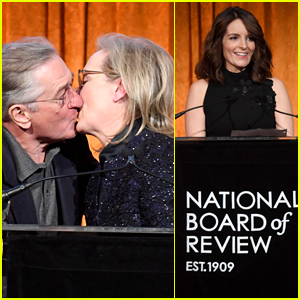 meryl-streep-kisses-robert-de-niro-while-being-honored-at-nbr-awards.jpg