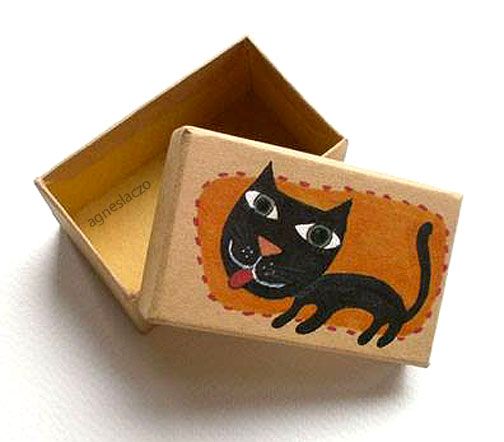 agnes laczo gyerek mese rajz cica macska otthon papir egyedi muvesz.jpg