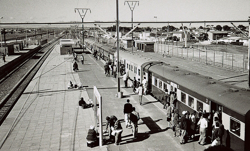 Cape-Flats-train-station.jpg