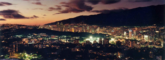 Panoramica Caracas.jpg