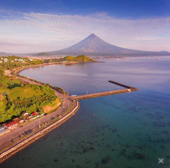 Aerial photo in Legazpi Boulevard.jpg