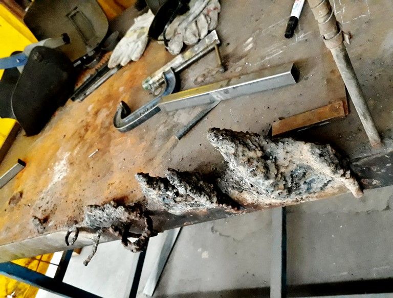welding table.jpg